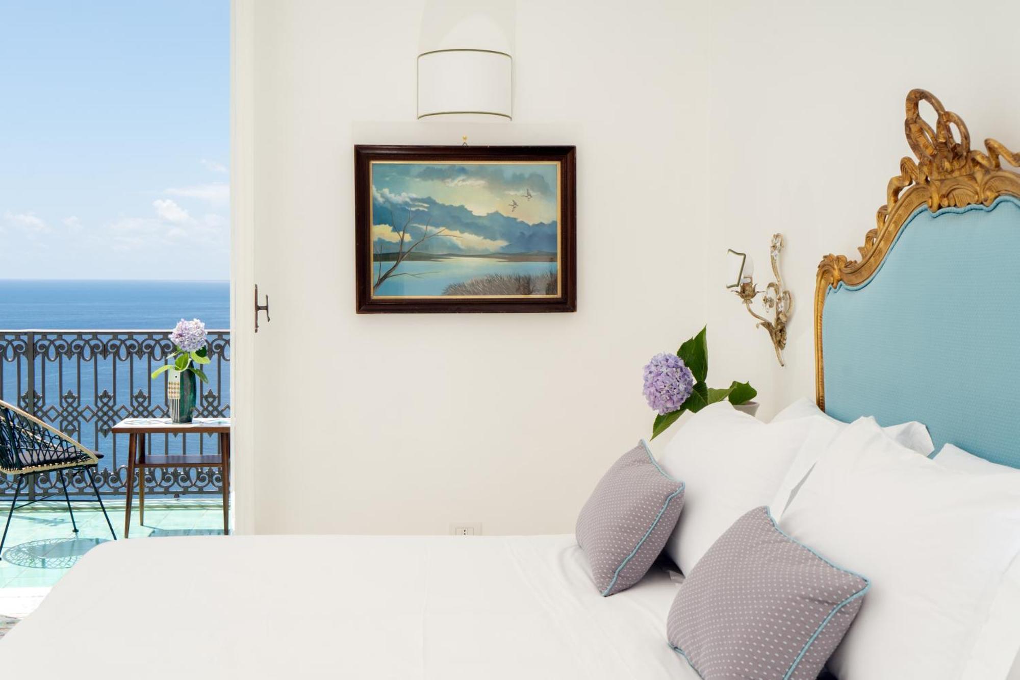 Hotel Punta Regina Positano Bilik gambar
