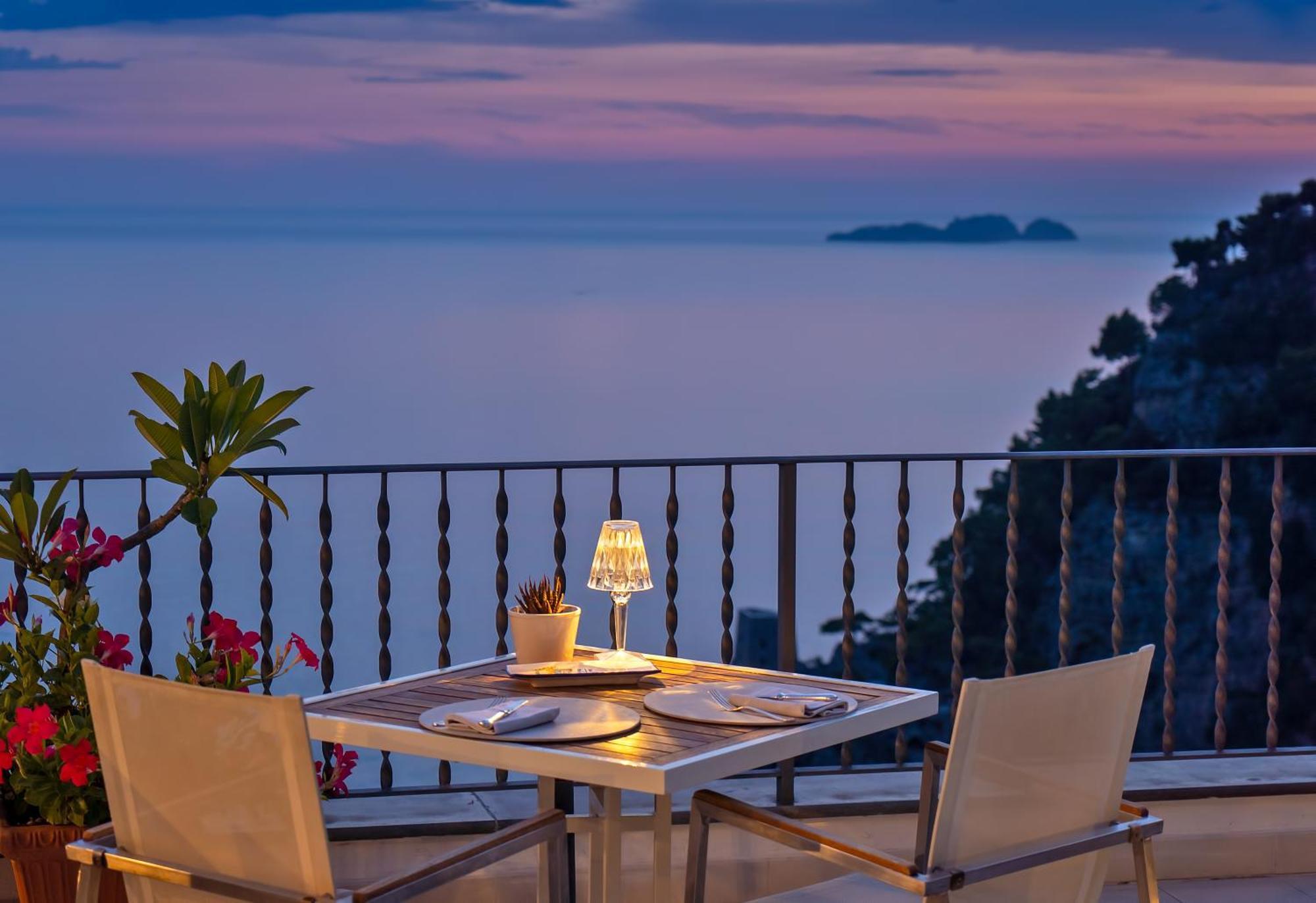 Hotel Punta Regina Positano Luaran gambar